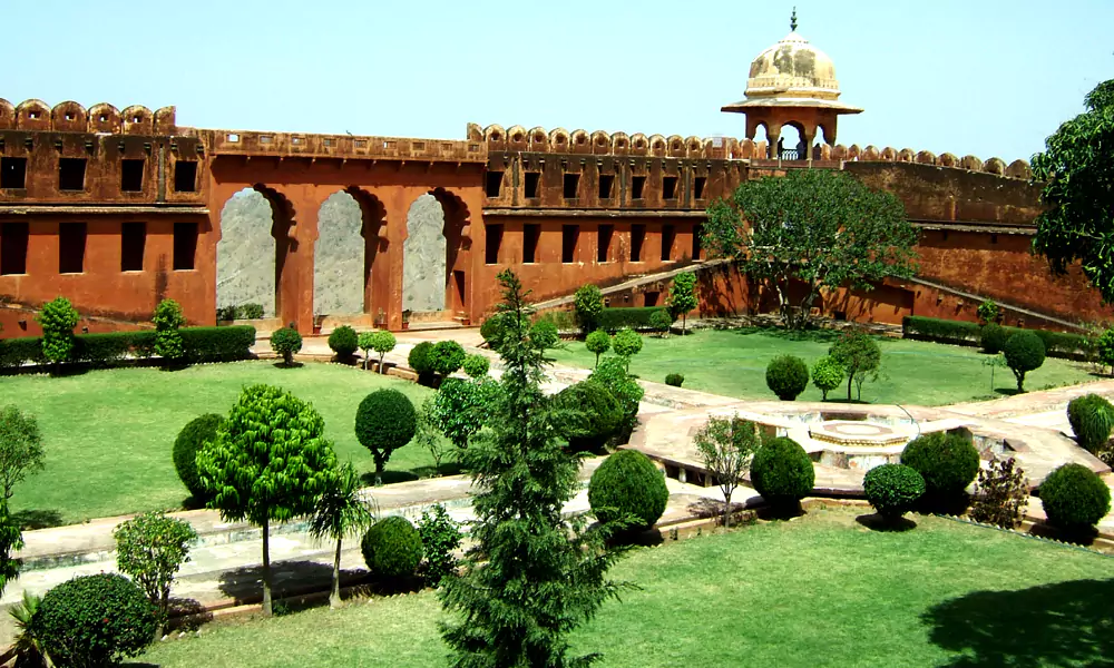 Jaigarh Fort