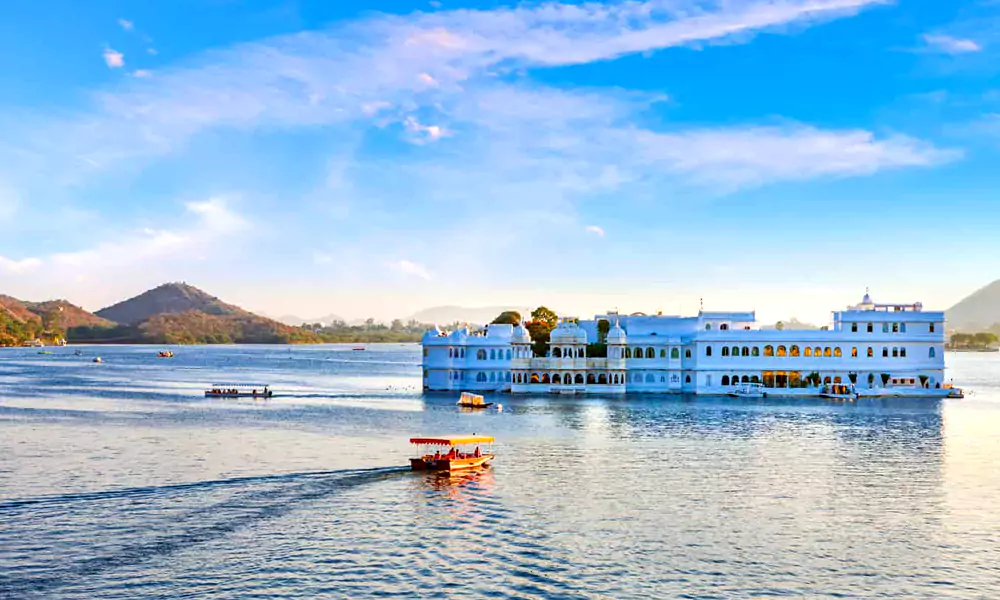 Lake Pichola City Palace Udaipur